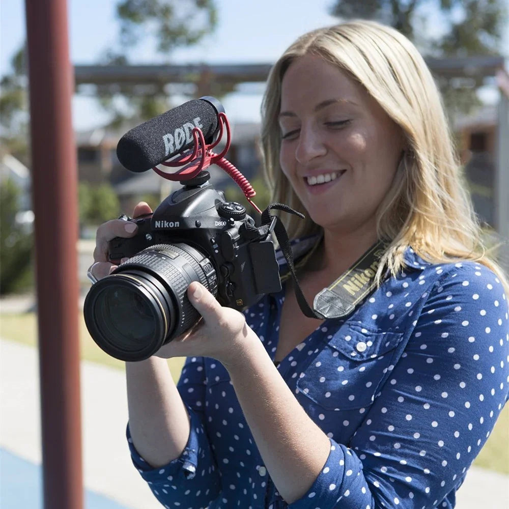 Rode VideoMic GO – Micrófono Shotgun Hipercardioide para Cámaras DSLR Canon, Nikon y Sony