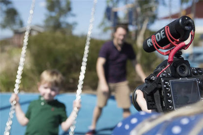 Rode VideoMic GO – Micrófono Shotgun Hipercardioide para Cámaras DSLR Canon, Nikon y Sony